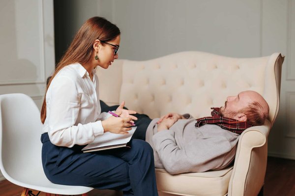 Pourquoi et comment choisir le bon psychanalyste dans le Nord ?