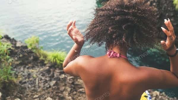 Greffe de cheveux pour femme en Turquie : pourquoi les offres sont-elles intéressantes ?